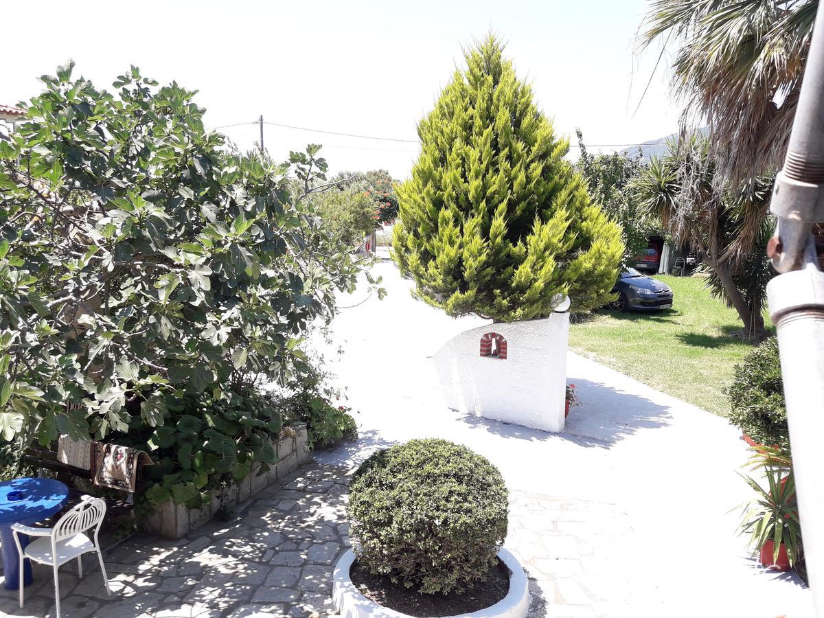 Studios Dimitris Púnda Kültér fotó